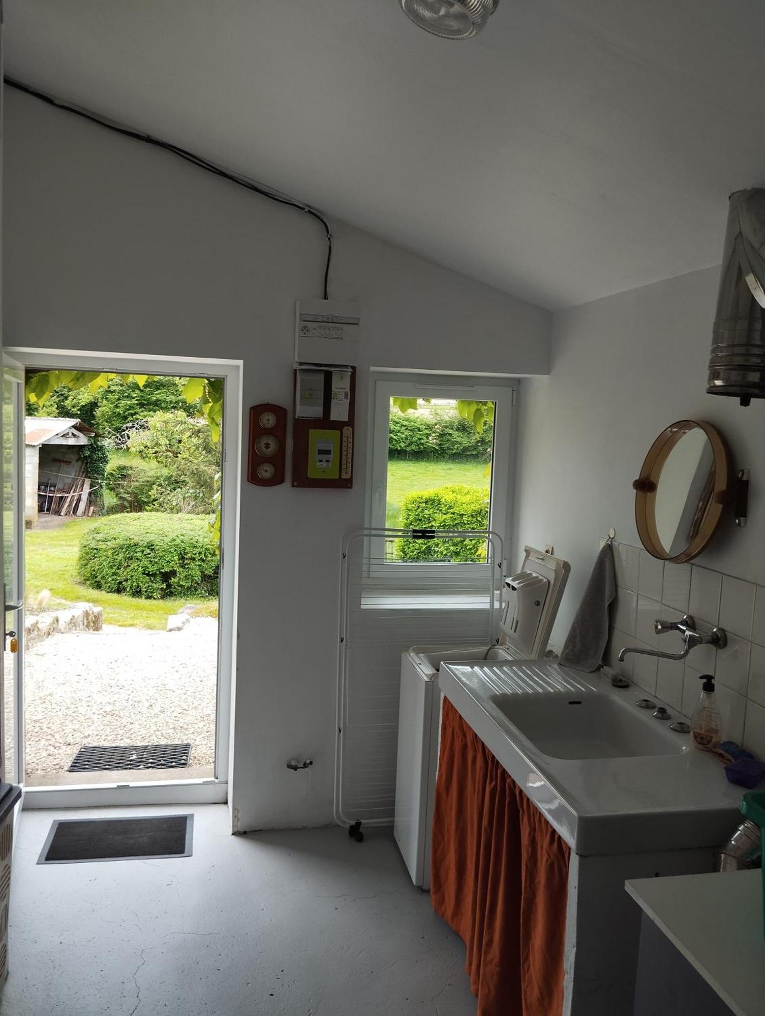 Maison Au Calme Avec Vue Etang Clesse  Exterior photo